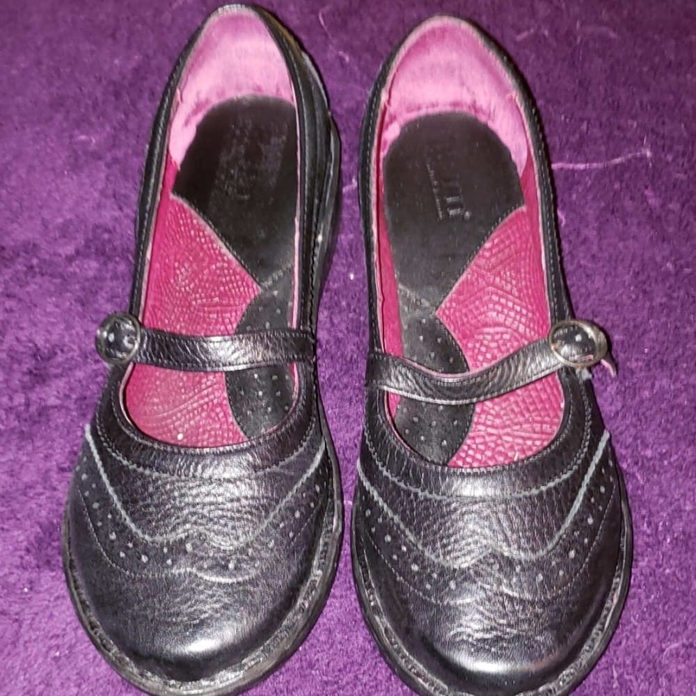 Black loafers size 7